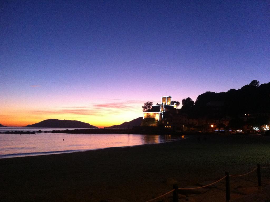 A Casa Di Alecarla Lerici Exterior photo